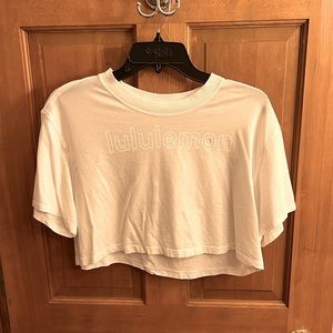 White crop lululemon tee